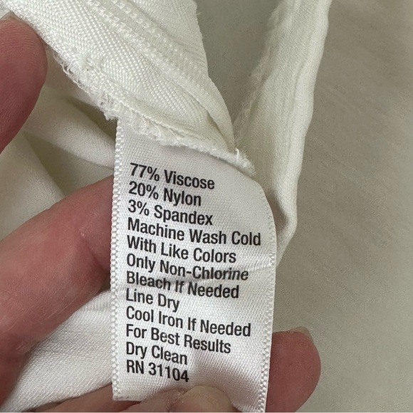 The Limited Cream Colored Sailor Pencil Skirt- Size 6 - Picture 2 of 4